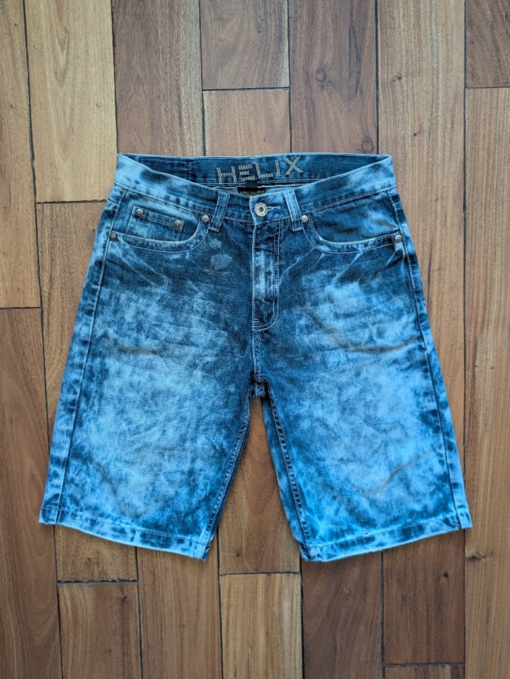 Helix Y2K Acid Washed Jorts (30)
